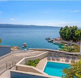 5 bedroom beachfront villa with heated pool near Omis, sleeps 9